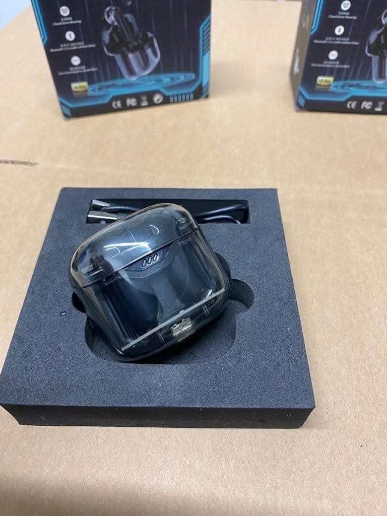 Bluetooth ear Buds