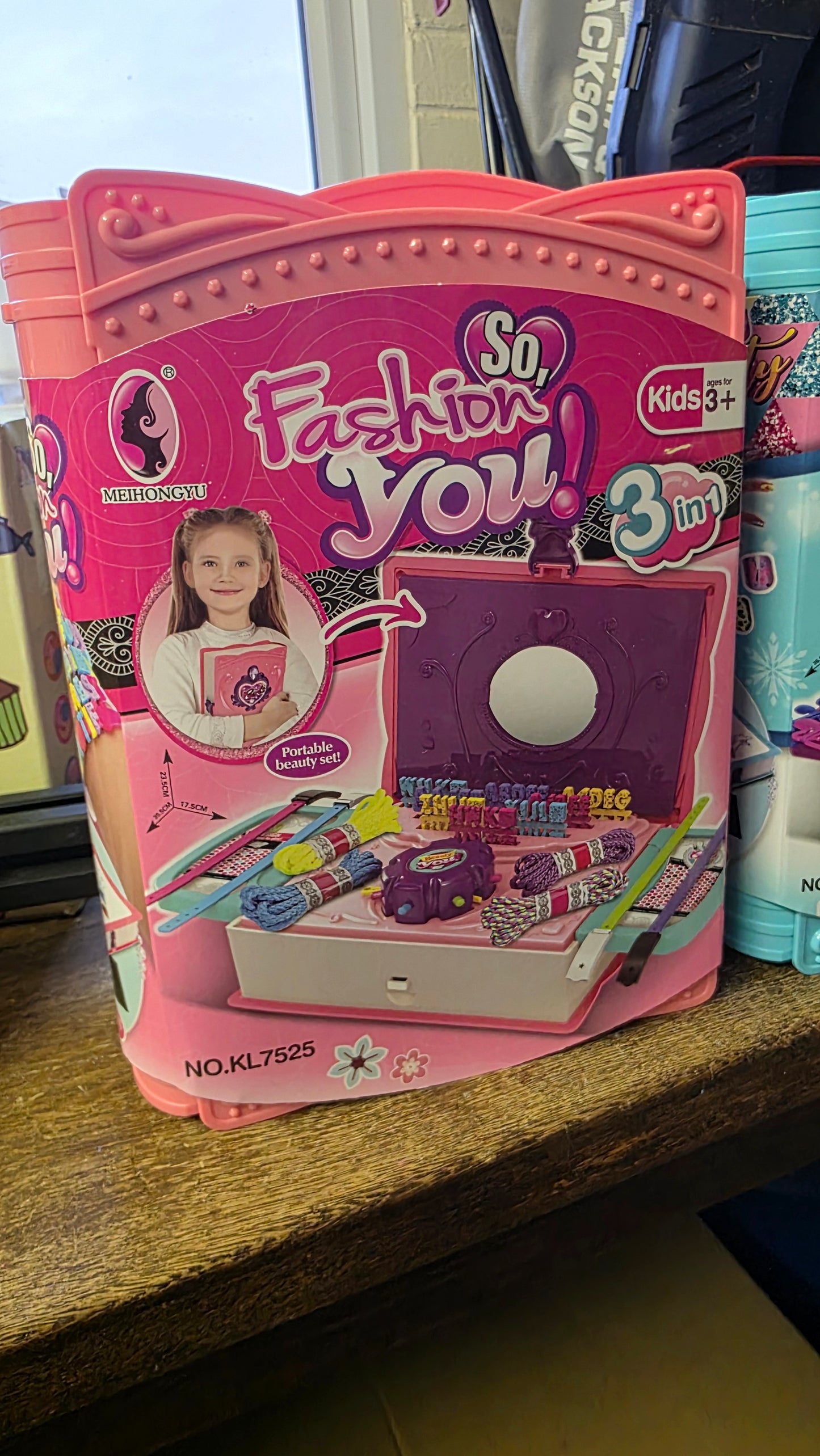 Girls boxes