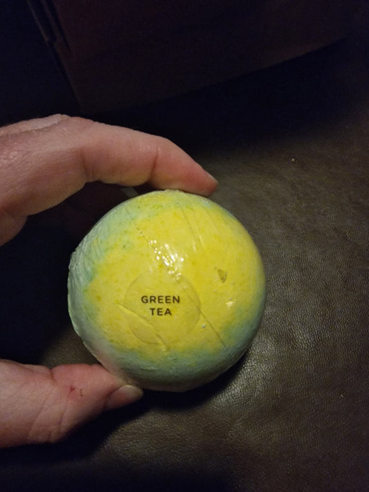 Small bath bombs