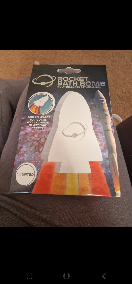 Rocket bath bomb