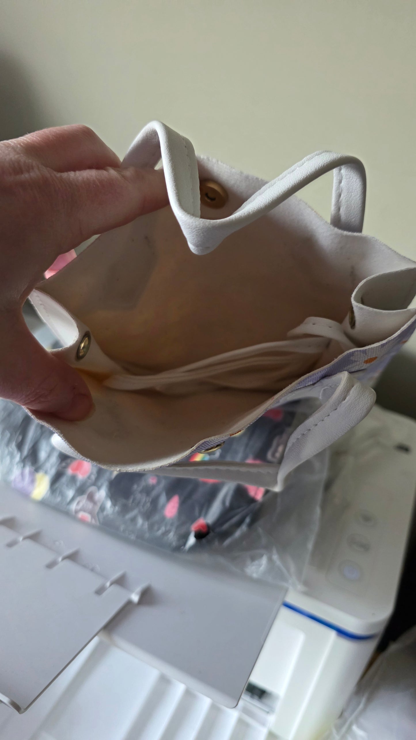 Artificial small bags