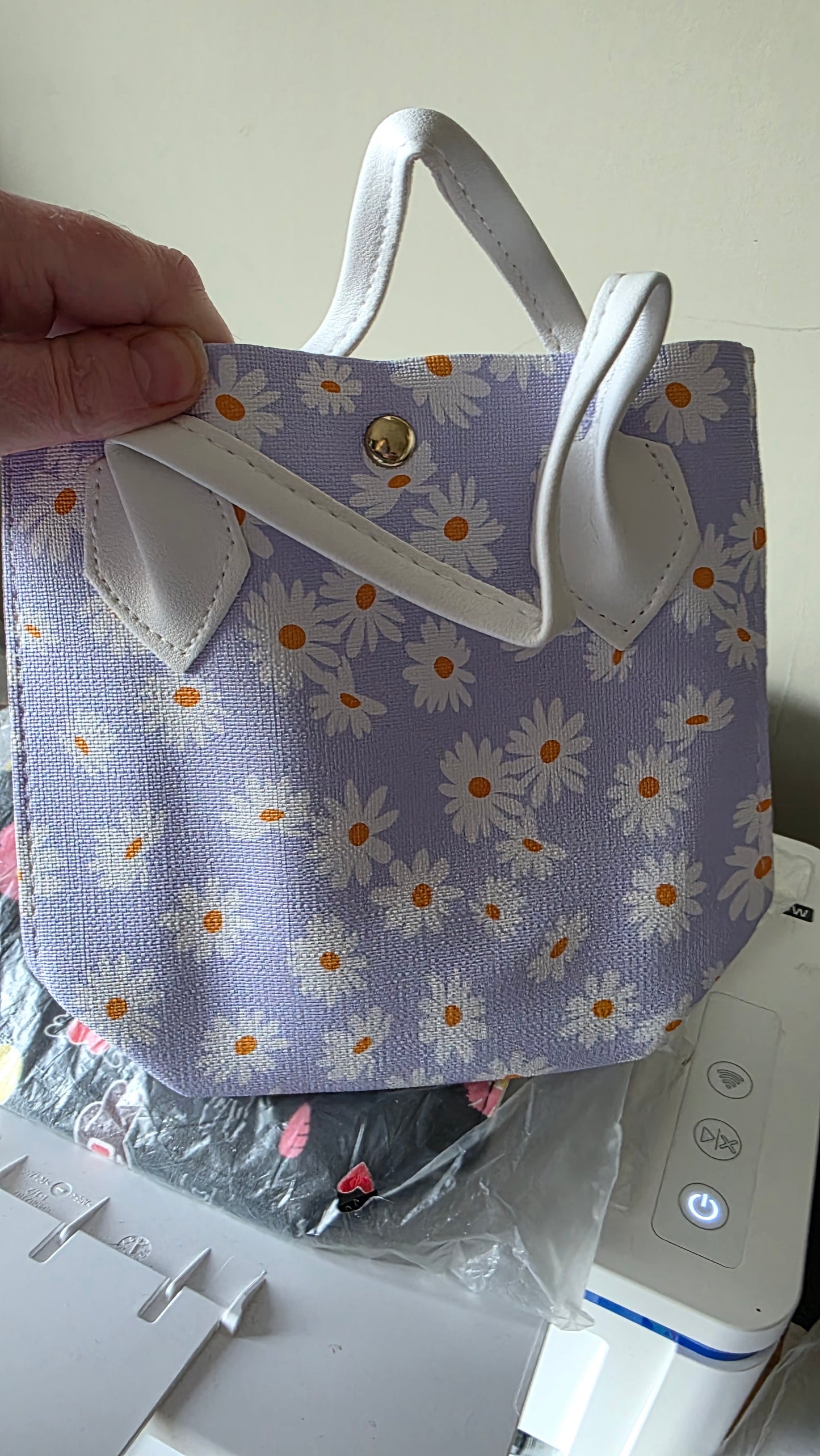 Artificial small bags